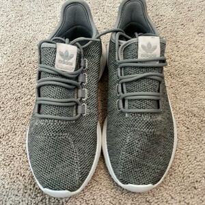 Adidas Tubular Shadow Knit size 7 women’s